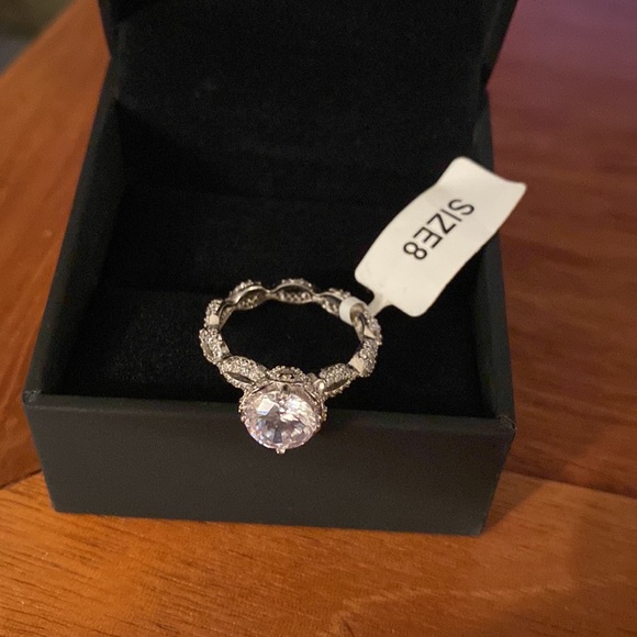 Charmed Aroma Ring - Picture 2 of 2